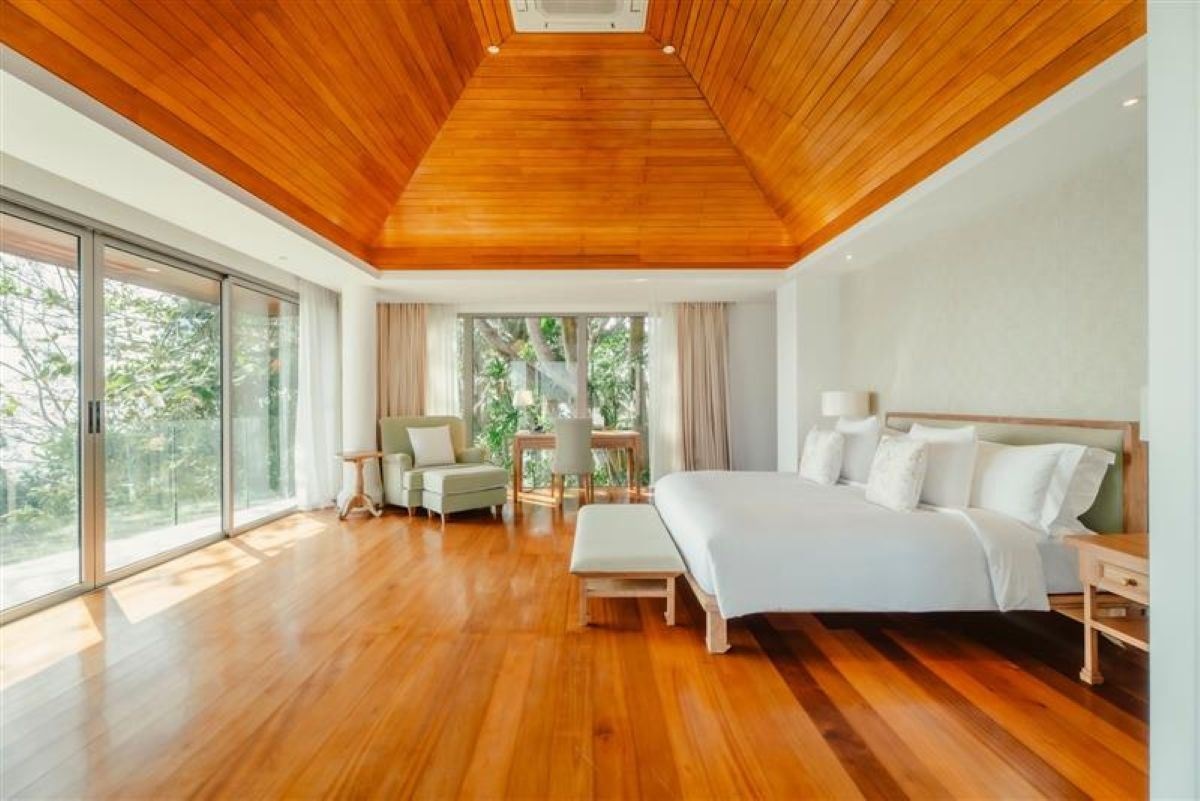 rooms-7-bedroom-ocean-front-residence