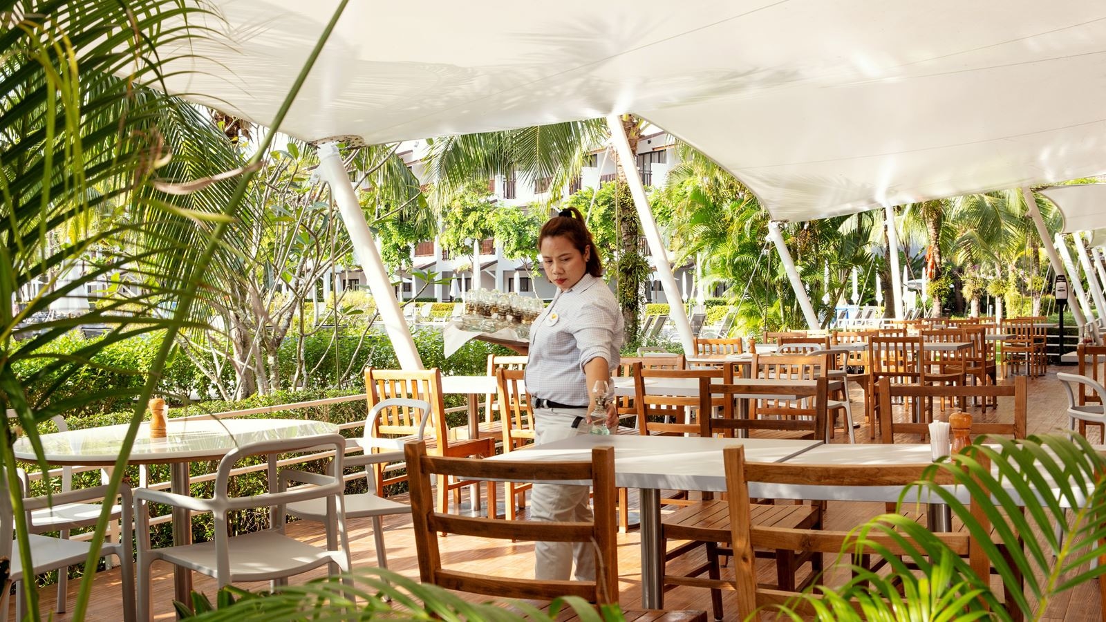 restaurants-soms-kitchen