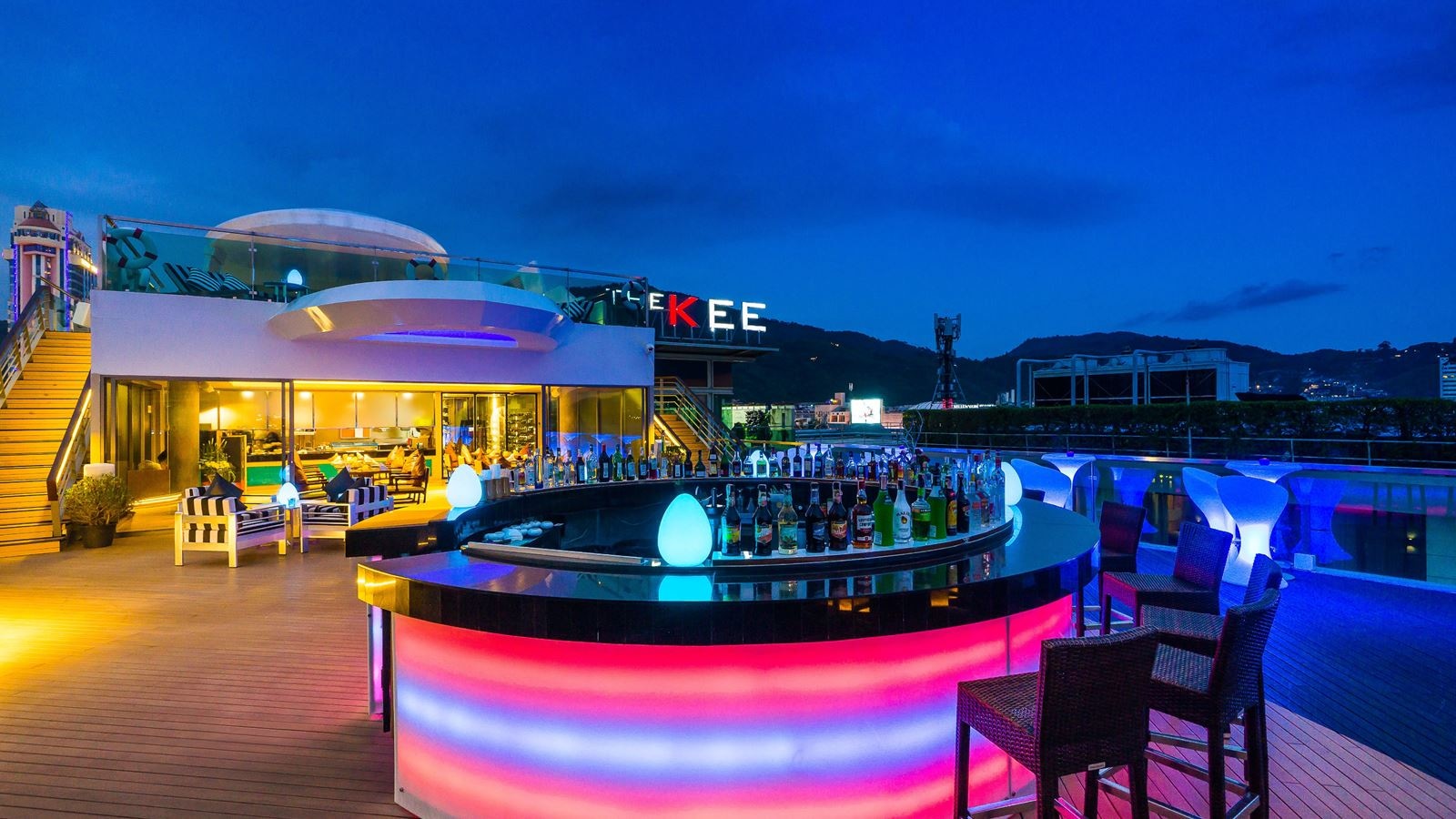 restaurants-kee-sky-lounge