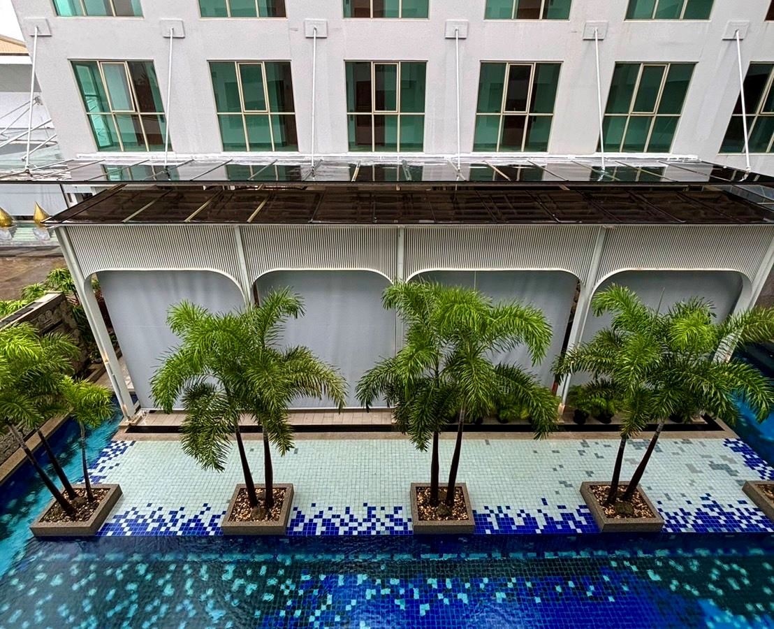 rooms-deluxe-urban-room