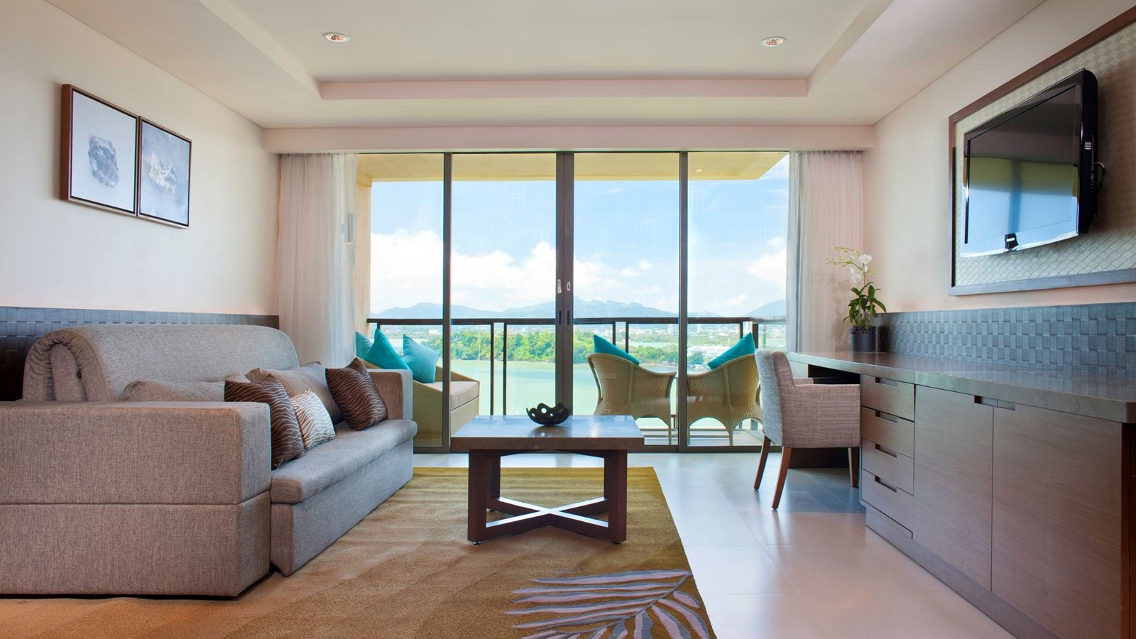 rooms-1-bedroom-duplex-suite-sea-view