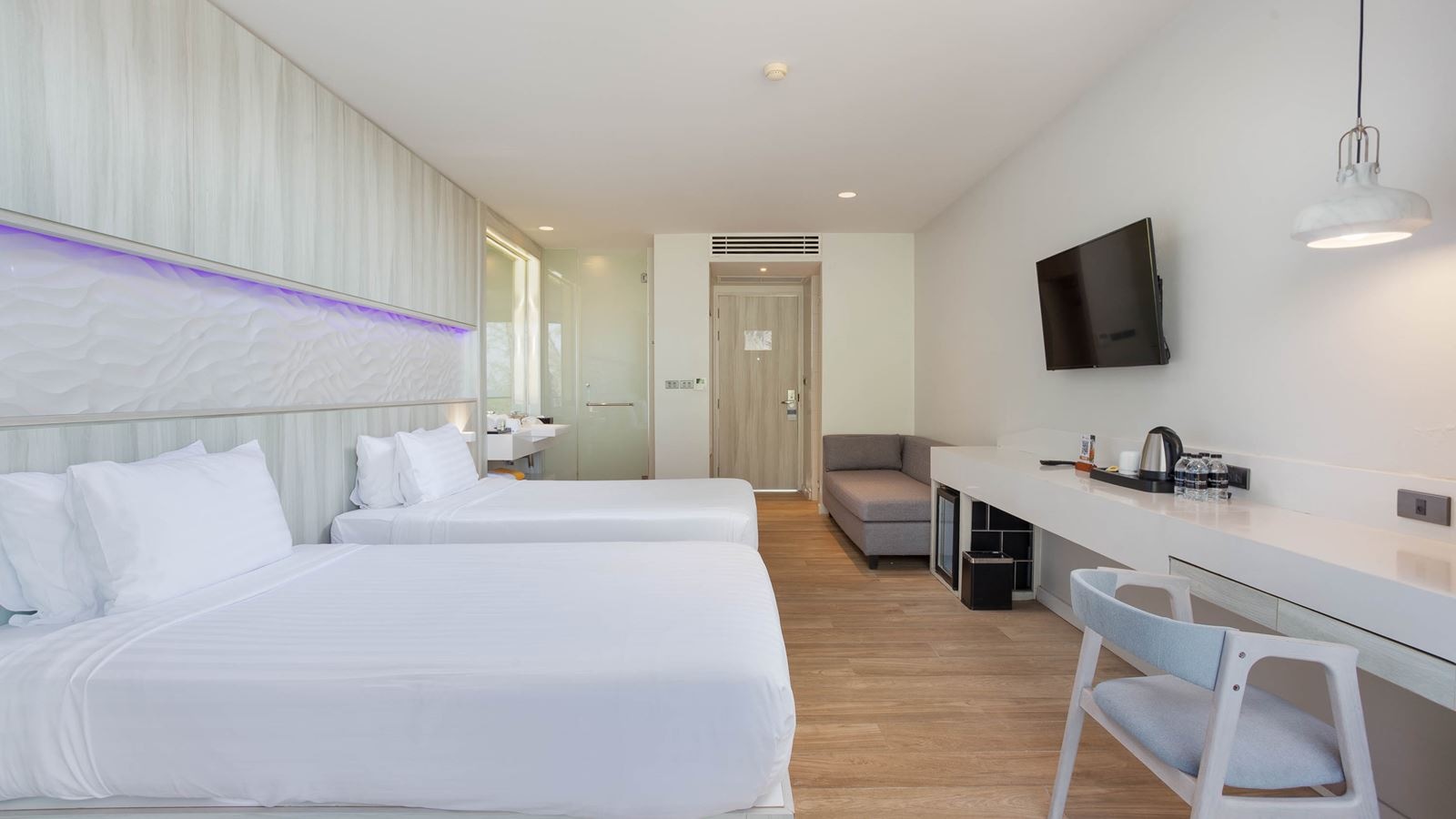 rooms-deluxe-seaview