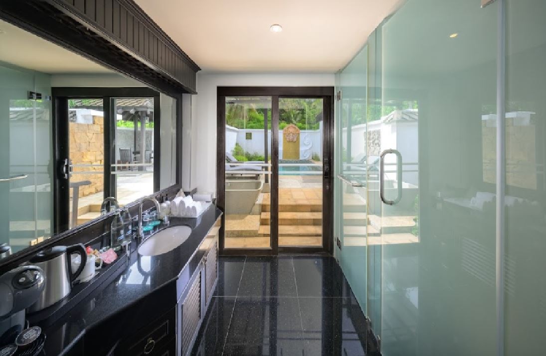 rooms-honeymoon-pool-villa