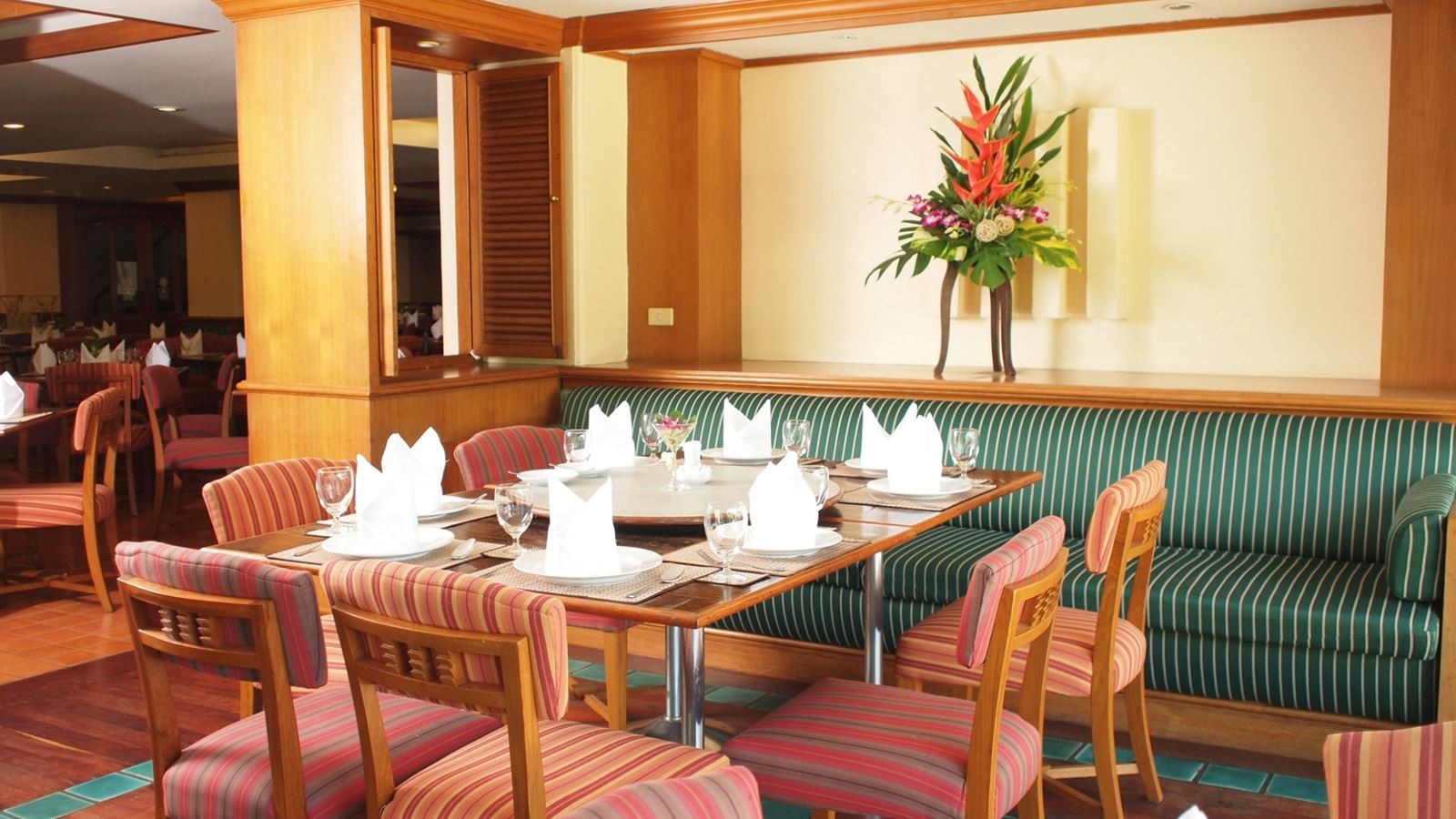 restaurants-coffee-shop