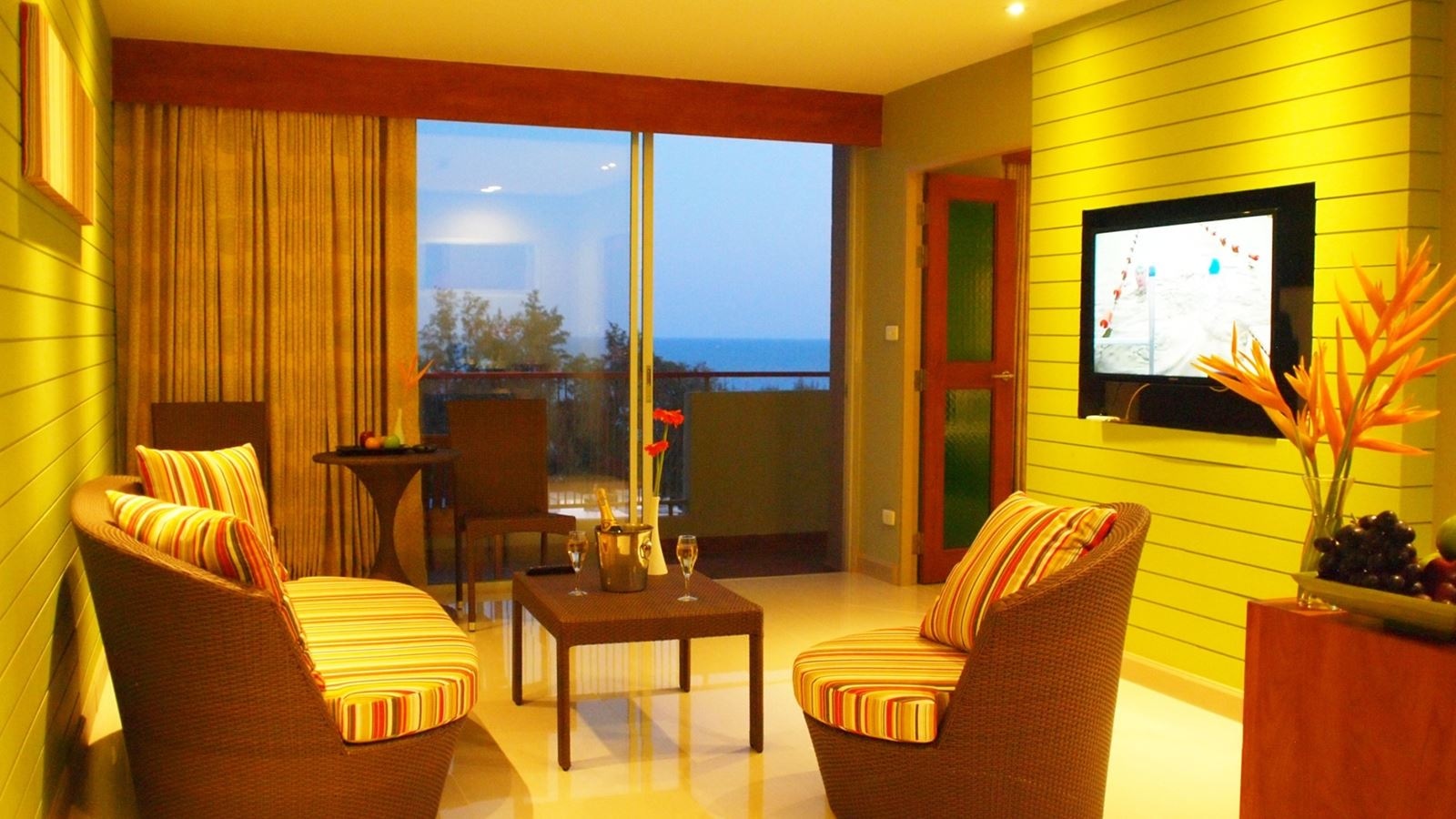 rooms-royal-2-bedrooms-suite