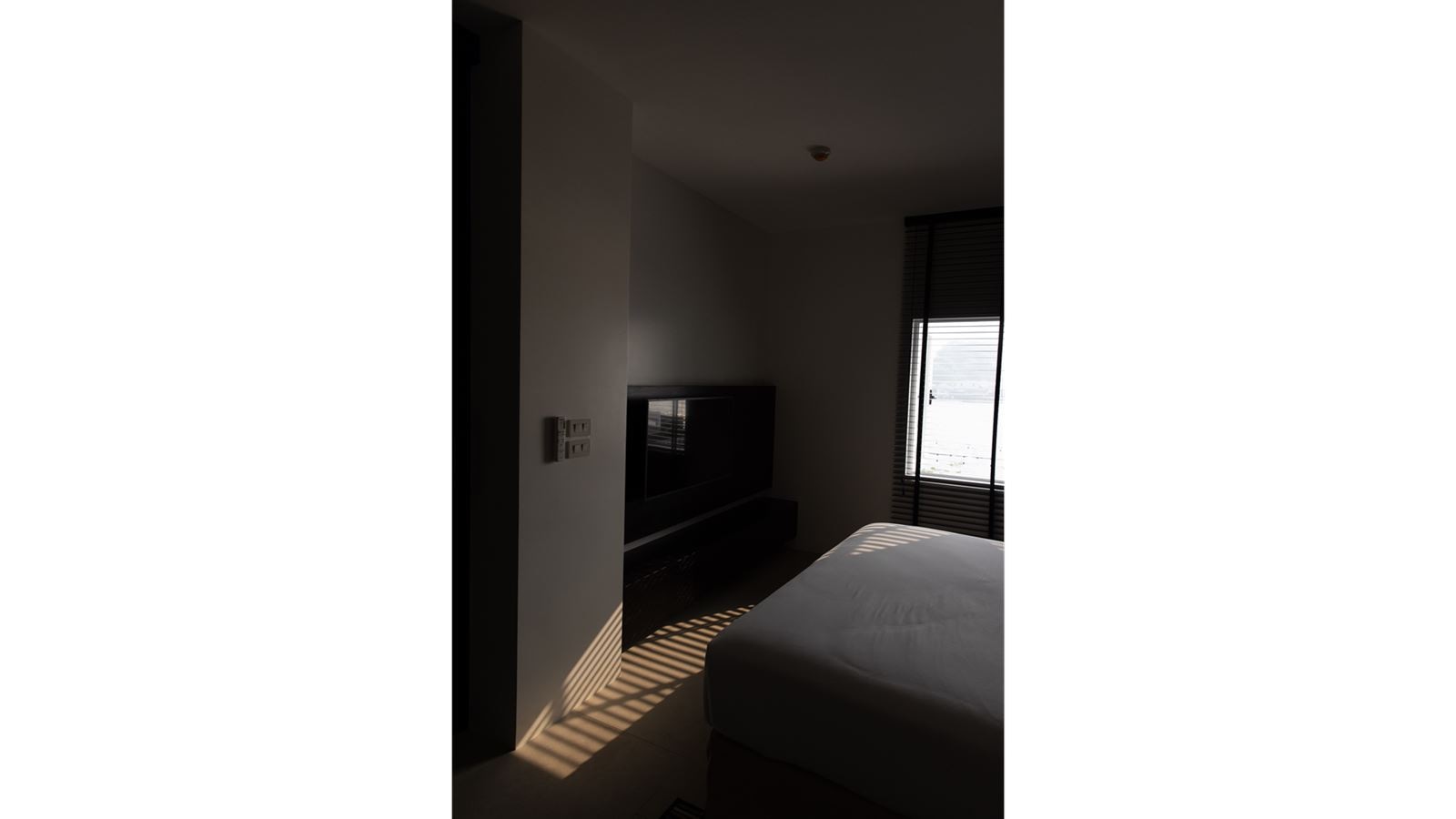 rooms-lilit-riverfront-suite-b