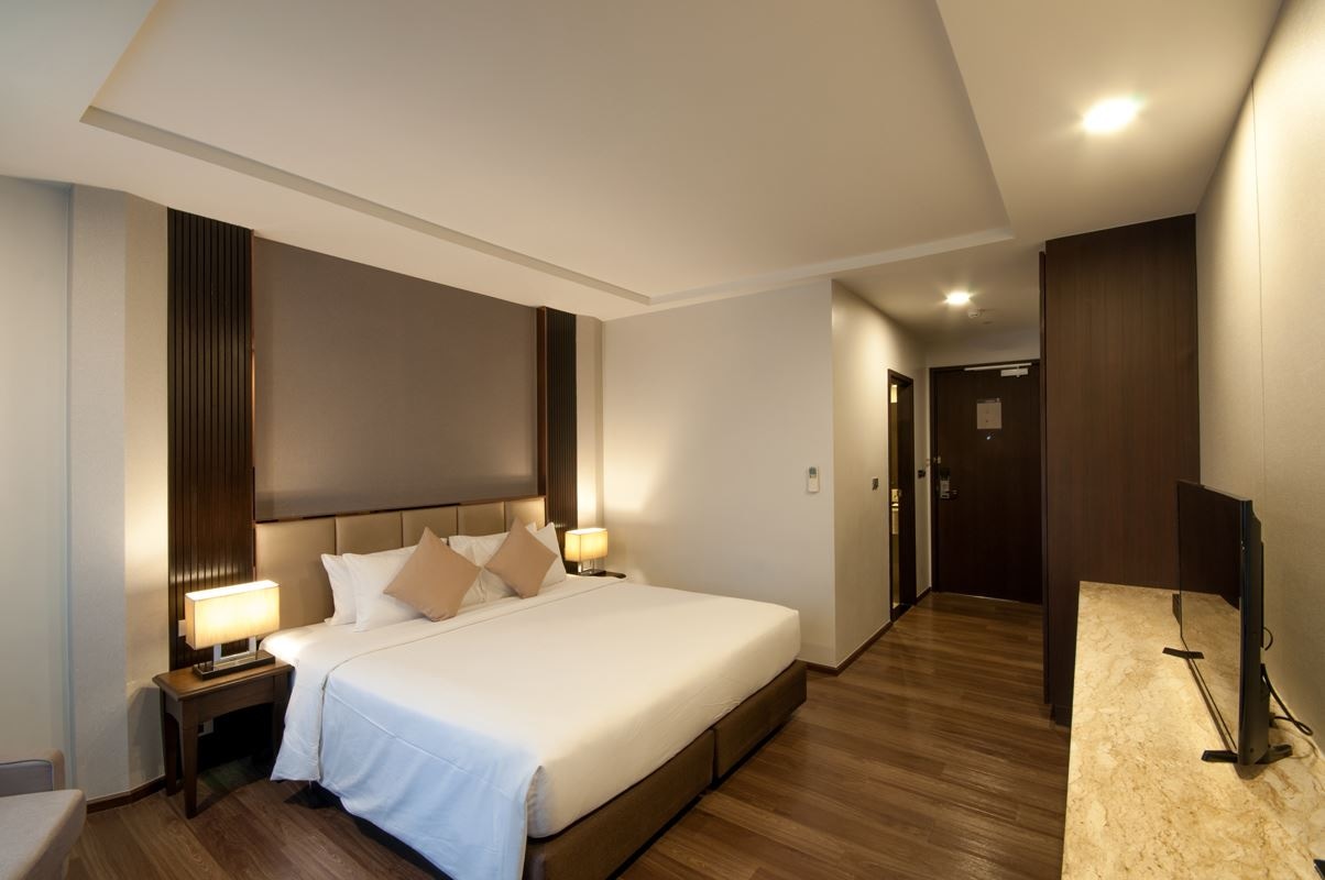 rooms-superior-room--king-or-twin