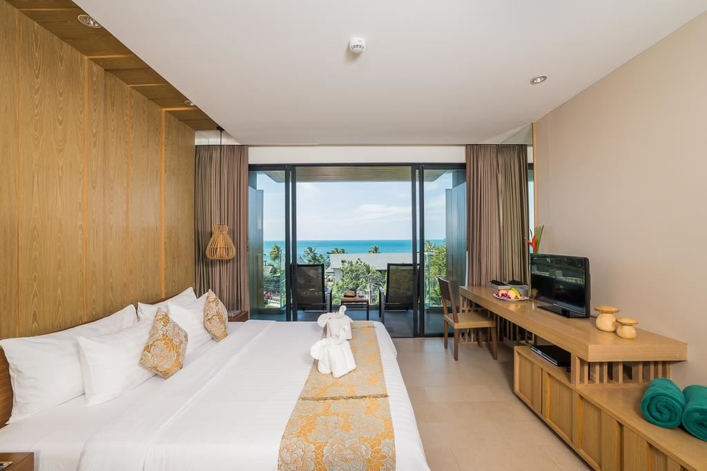 rooms-ocean-view-jacuzzi-deluxe--hillside