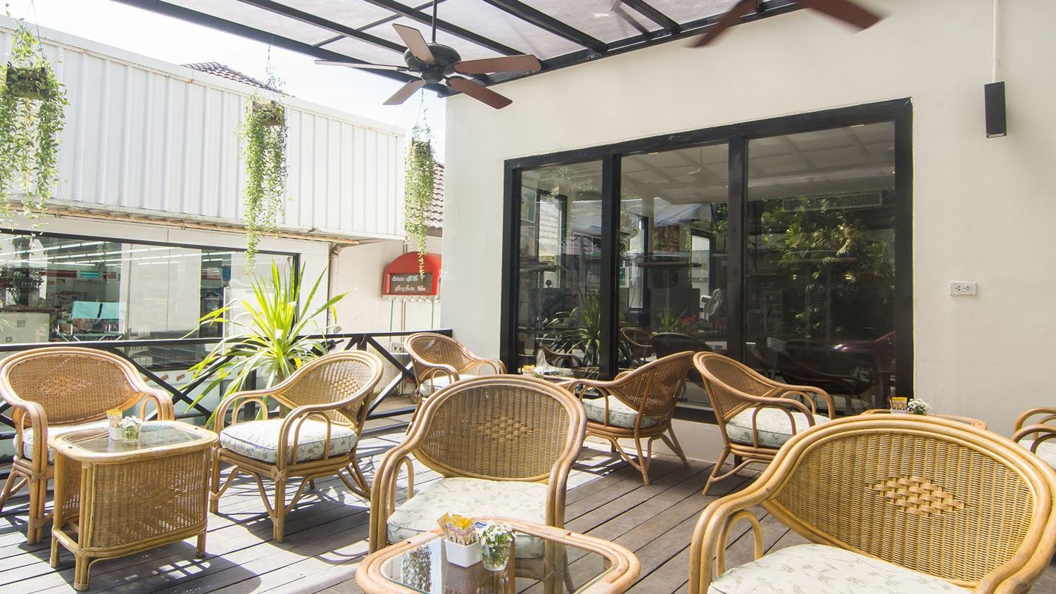 restaurants-kc-coffee-corner