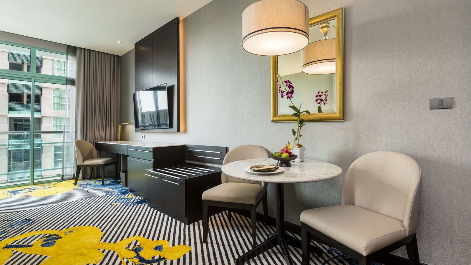 rooms-grand-deluxe-city-view