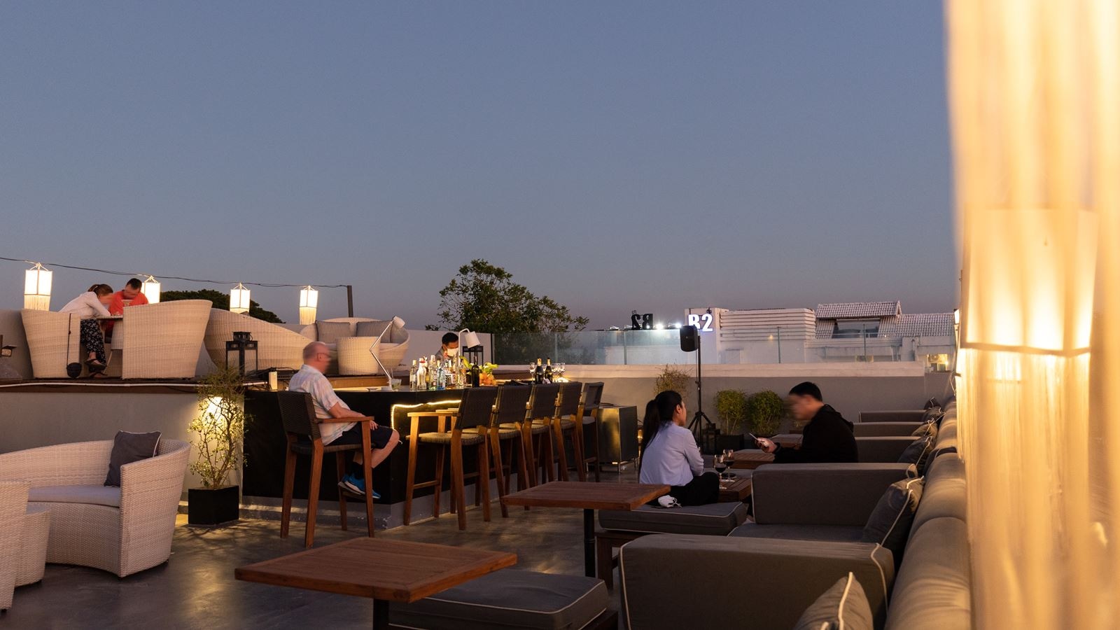 bars-rooftop-bar