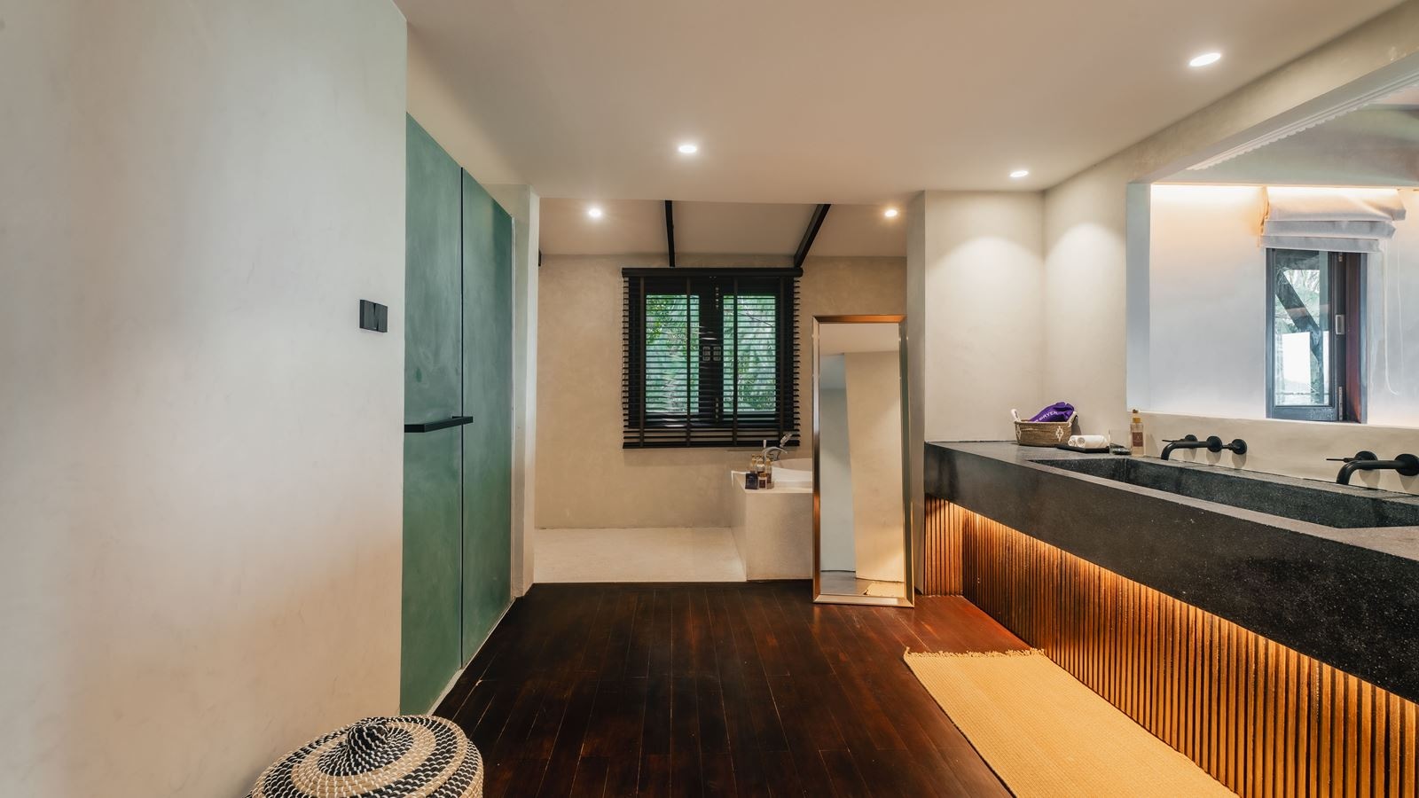 rooms-lux-3-bedroom-grand-sea-view-pool-villa