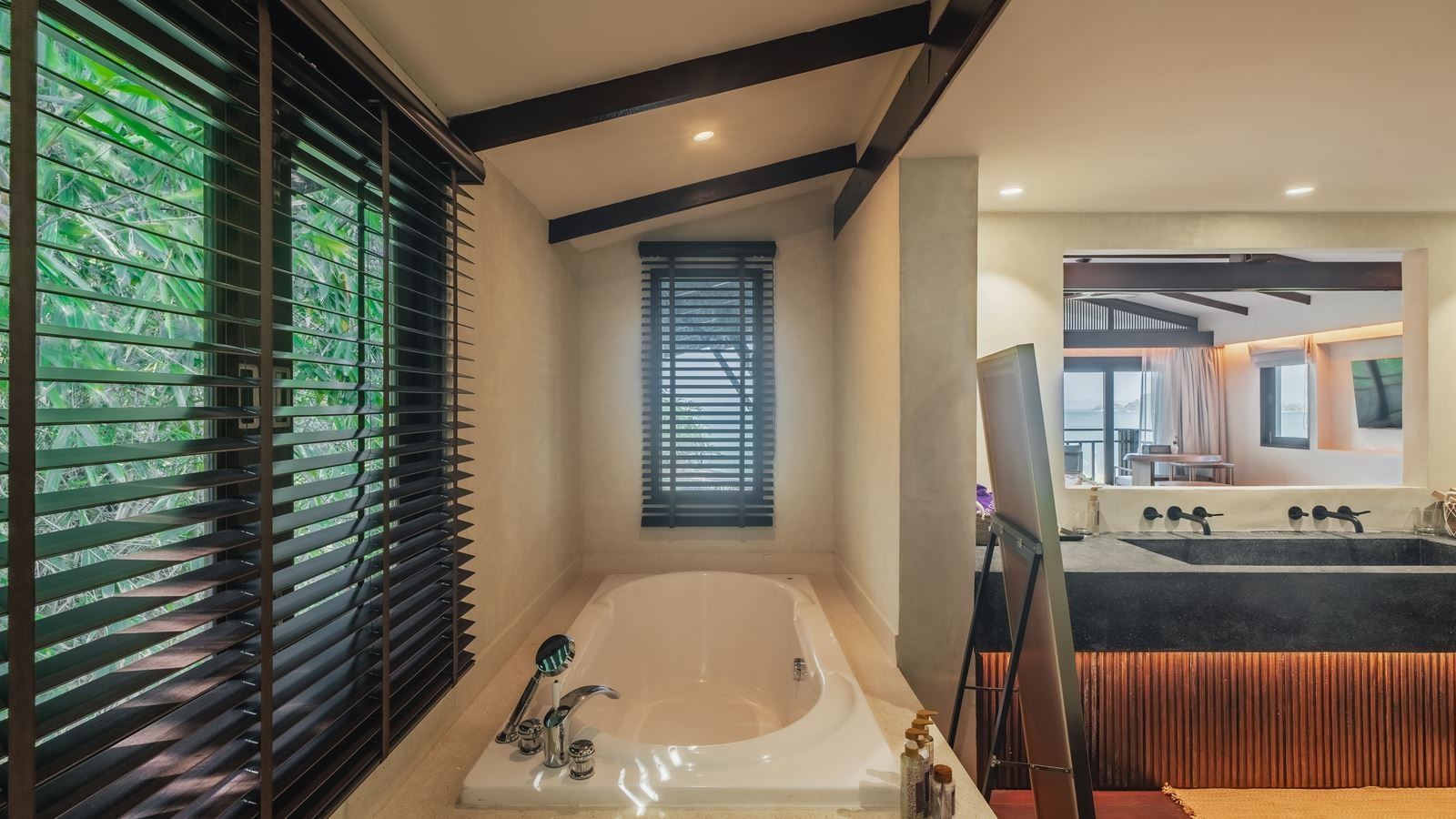 rooms-lux-3-bedroom-grand-sea-view-pool-villa