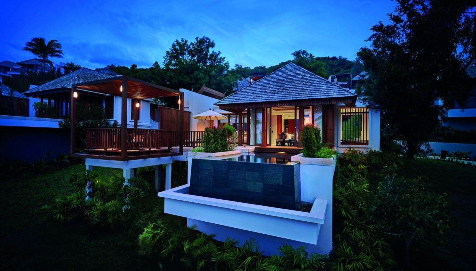 rooms-tropical-pool-villa