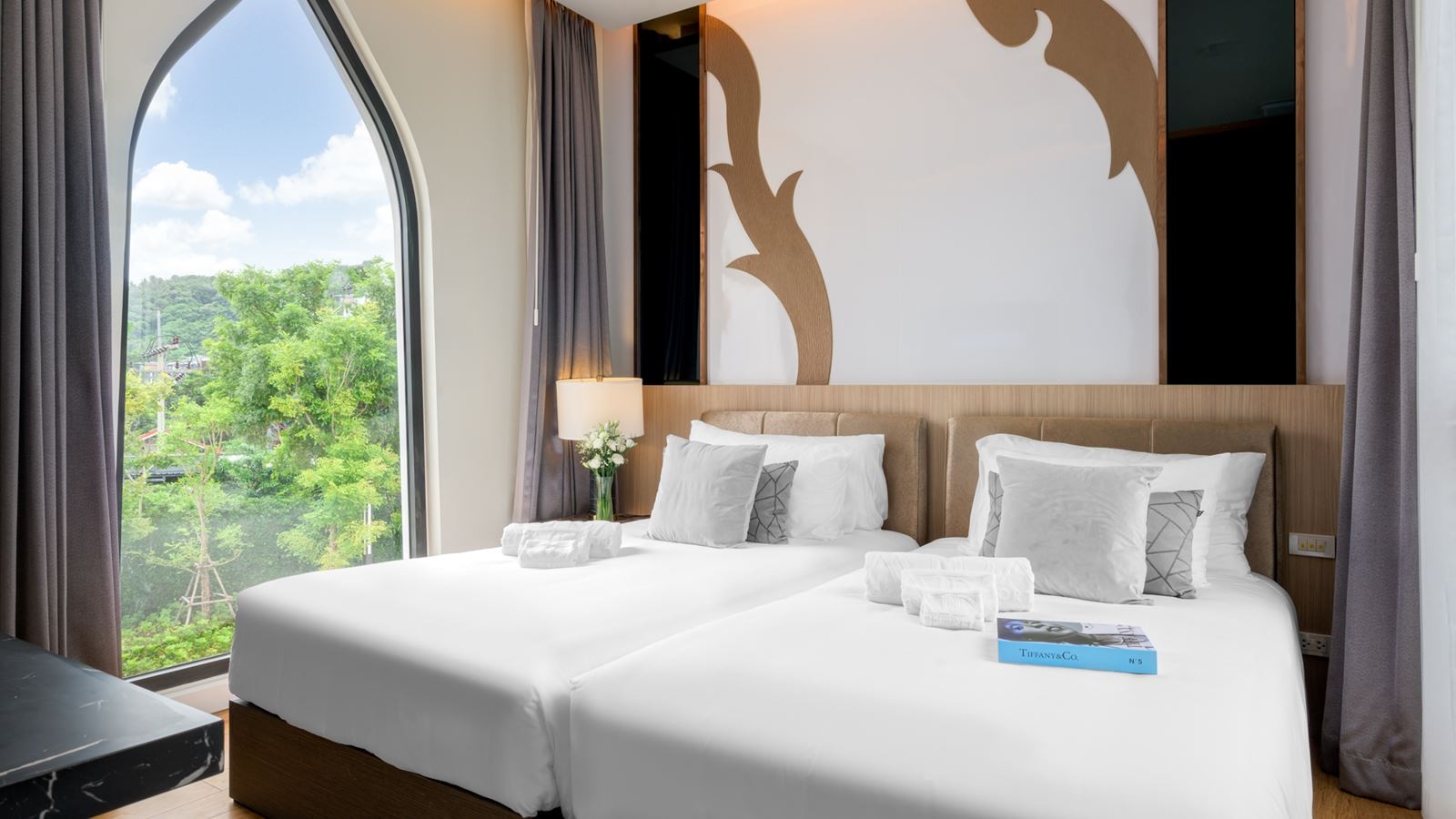 rooms-grande-pool-villa-2-bedroom