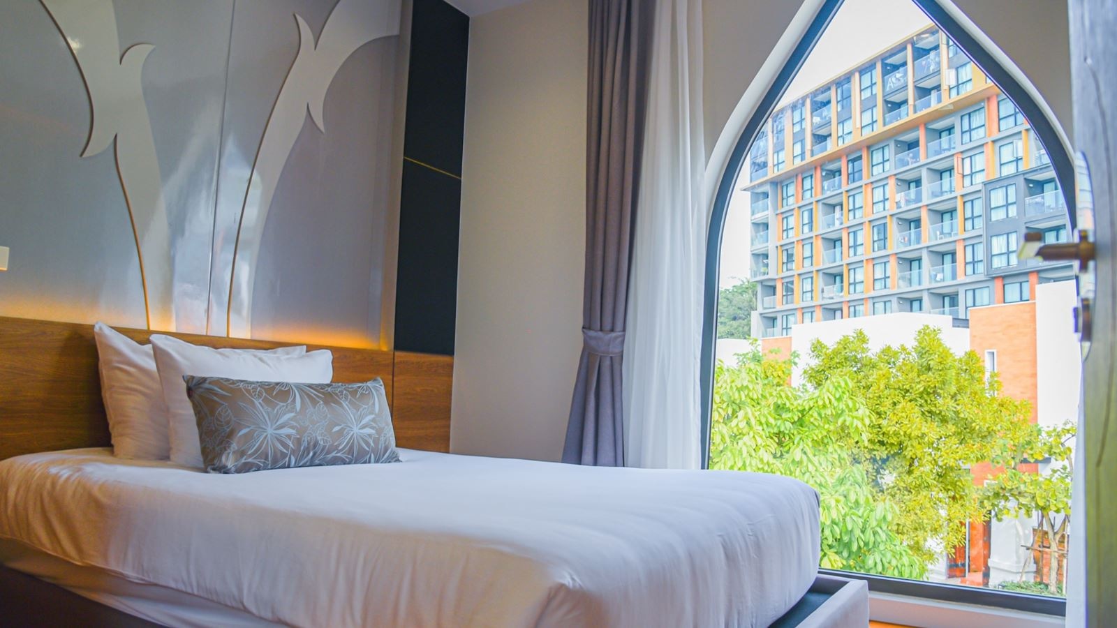 rooms-grand-pool-villa-4-bedroom