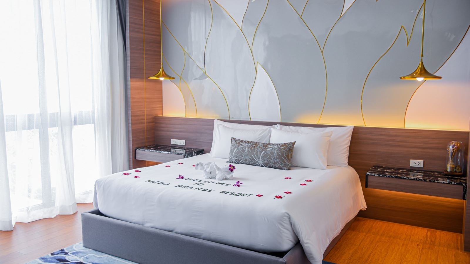 rooms-grand-pool-villa-4-bedroom