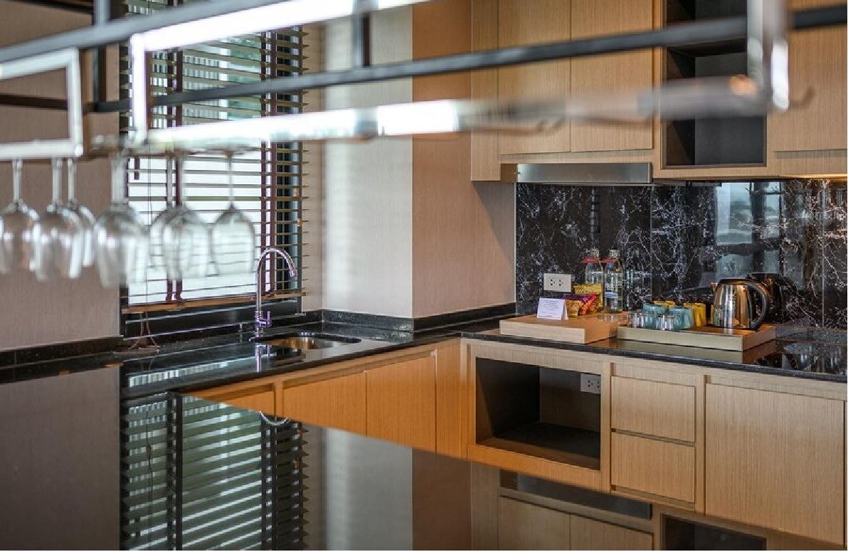 rooms-grande-3-bedroom-suite-ocean-view-with-jacuzzi