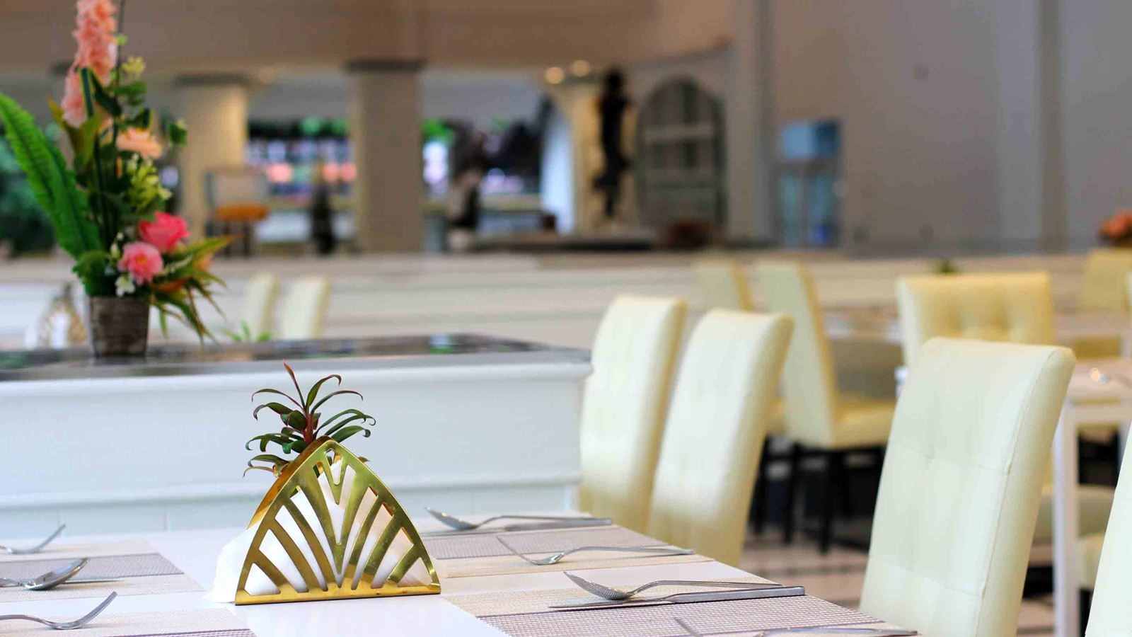 restaurants-the-pooh-restaurant