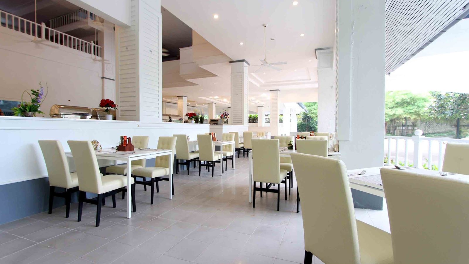 restaurants-the-pooh-restaurant