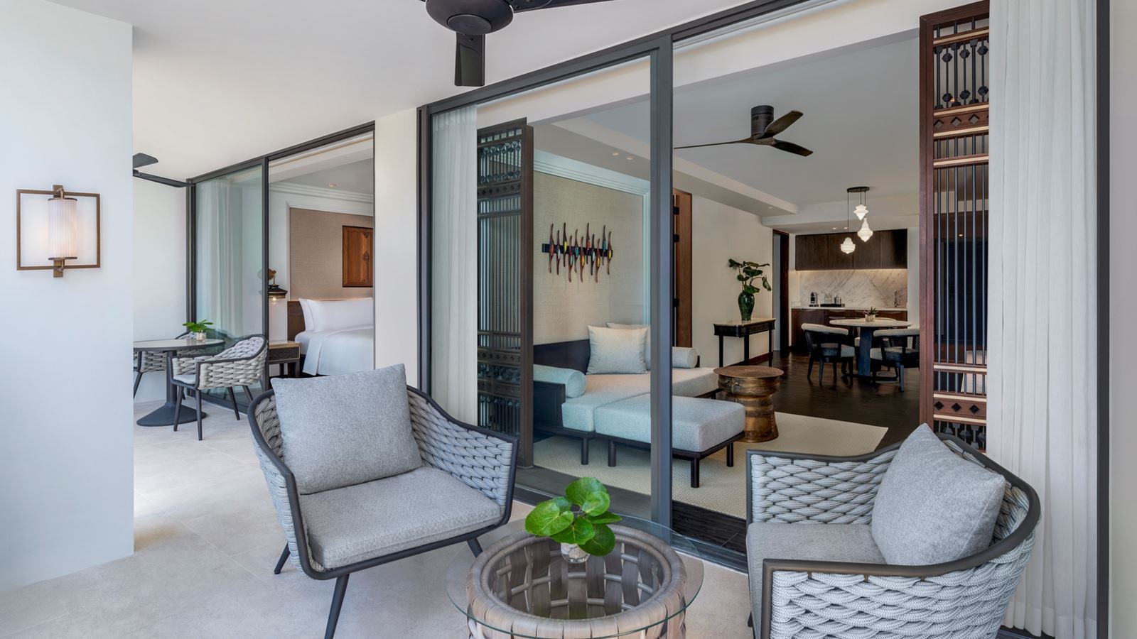 rooms-two-bedroom-suite-pool-access