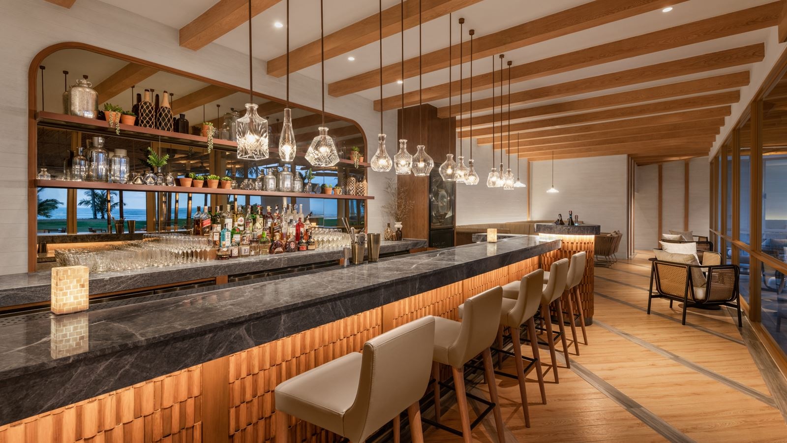 restaurants-drift-beach-bar--grill--mediterranean-restuarant