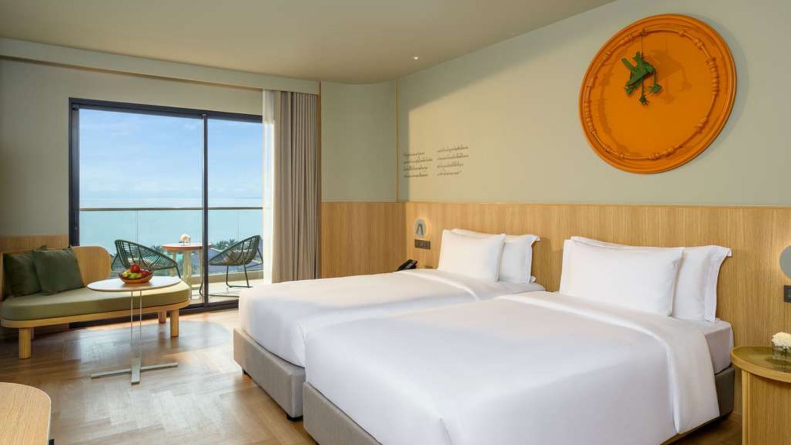 rooms-executive-ocean-view-with-balcony