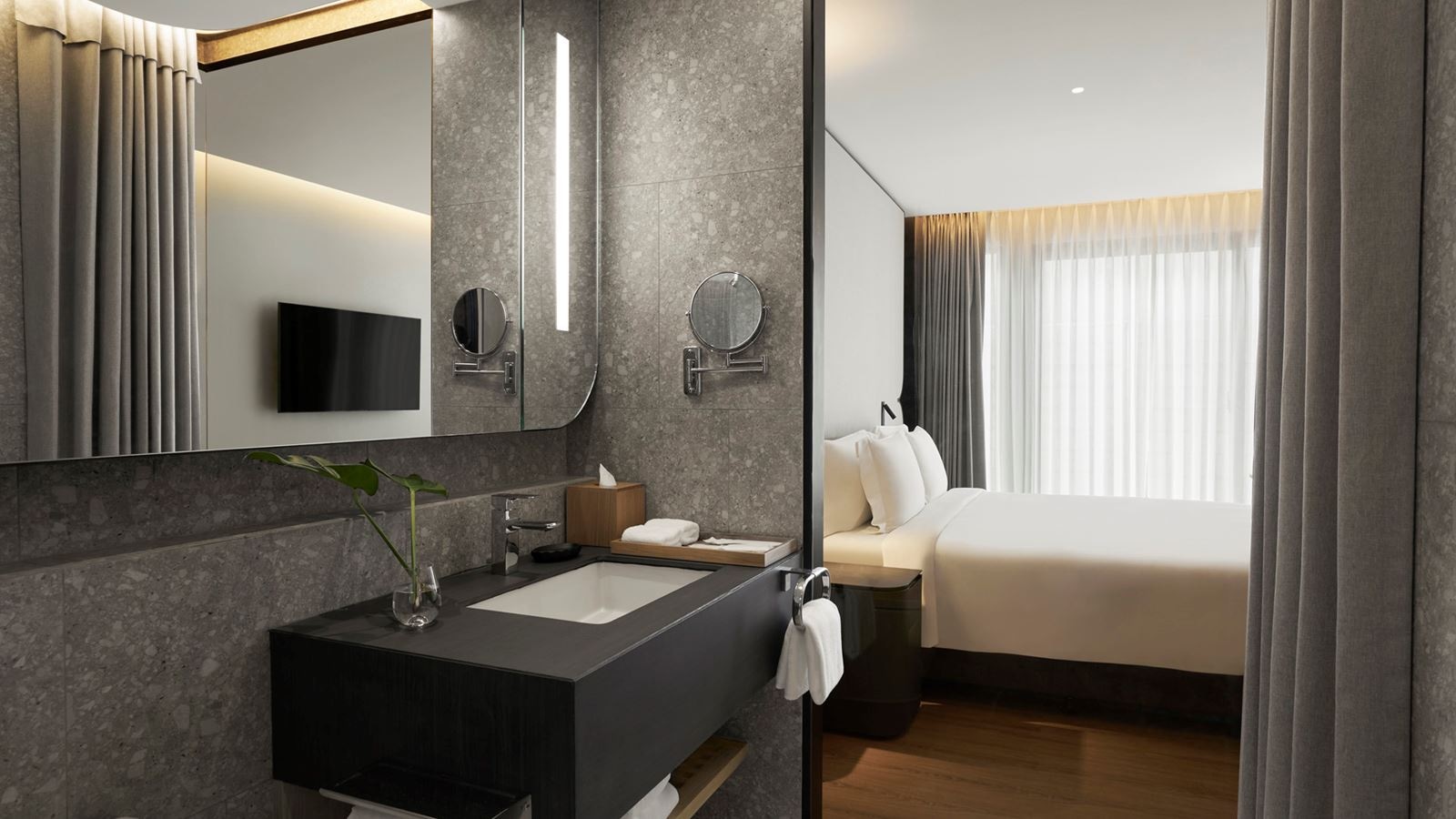 rooms-deluxe-terrace