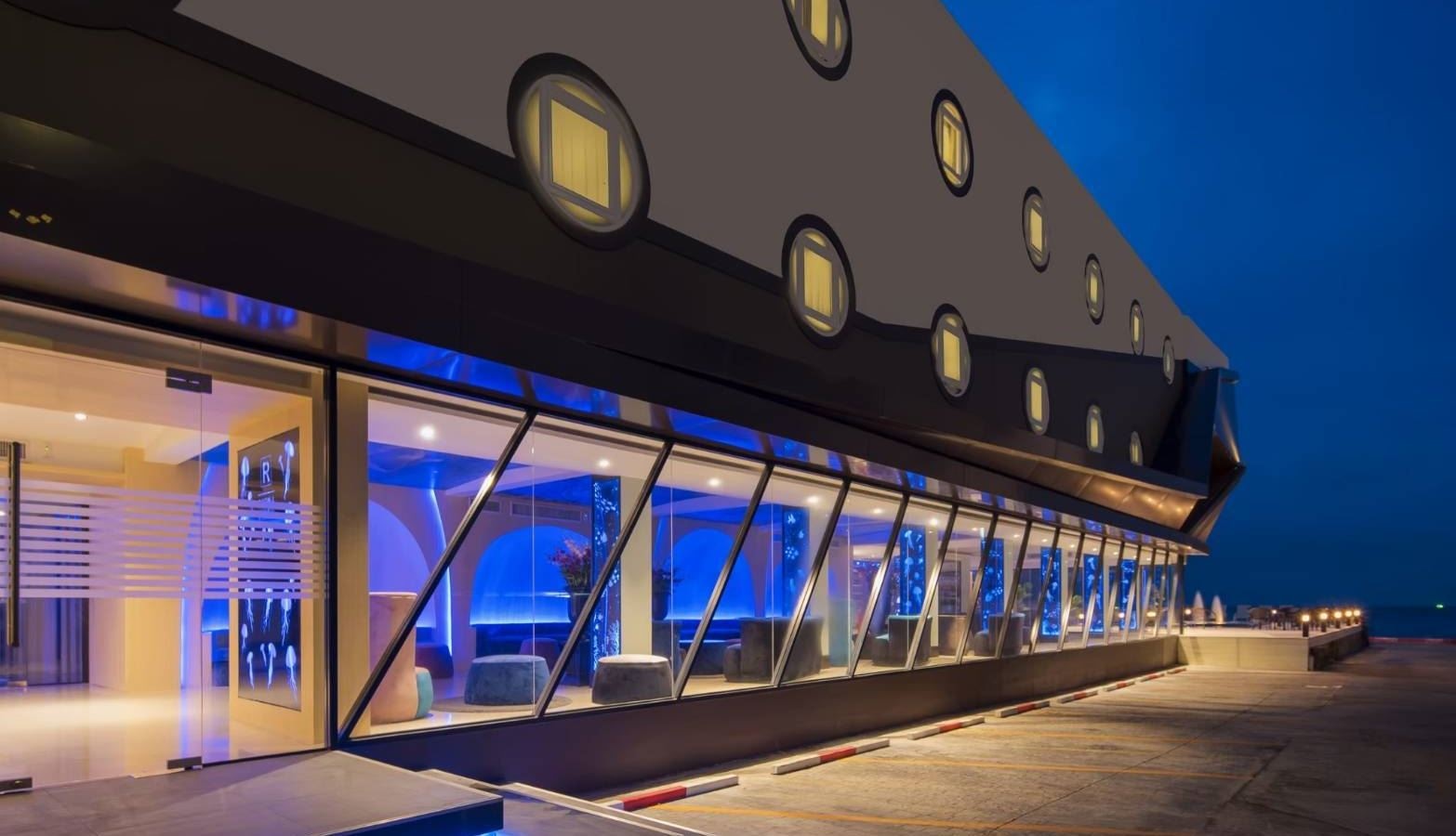 general-main-building