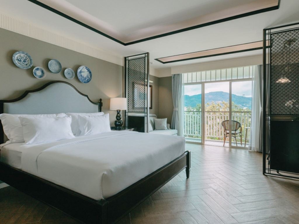 rooms-deluxe-sea-view