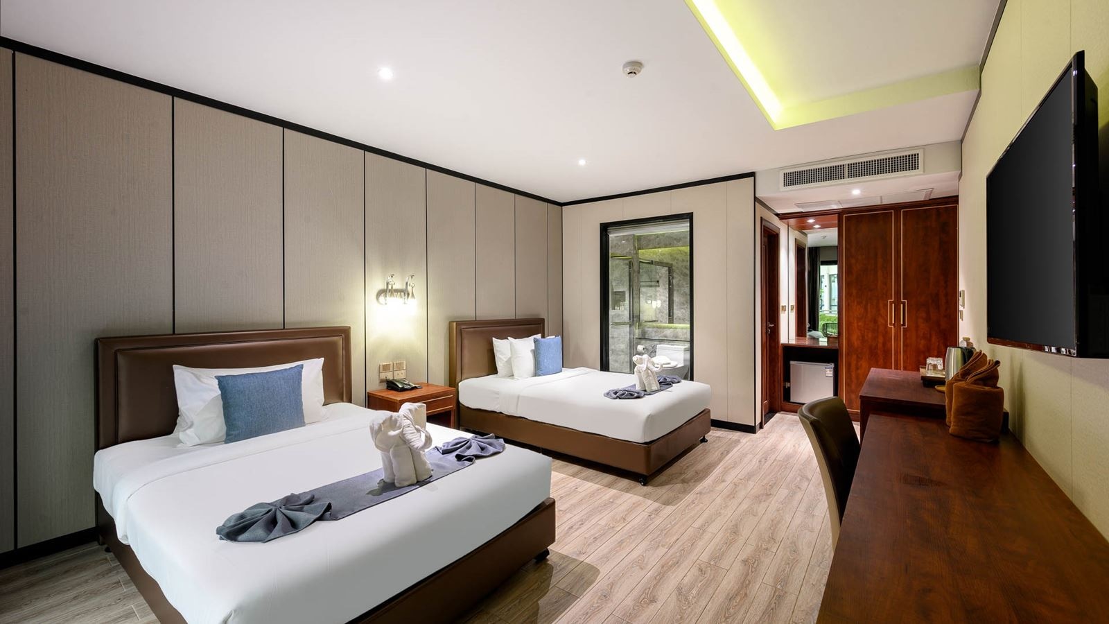 rooms-grand-deluxe-twin-bed
