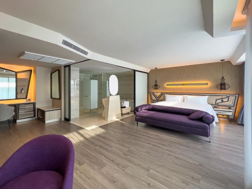 rooms-amethyst-grand-executive-room