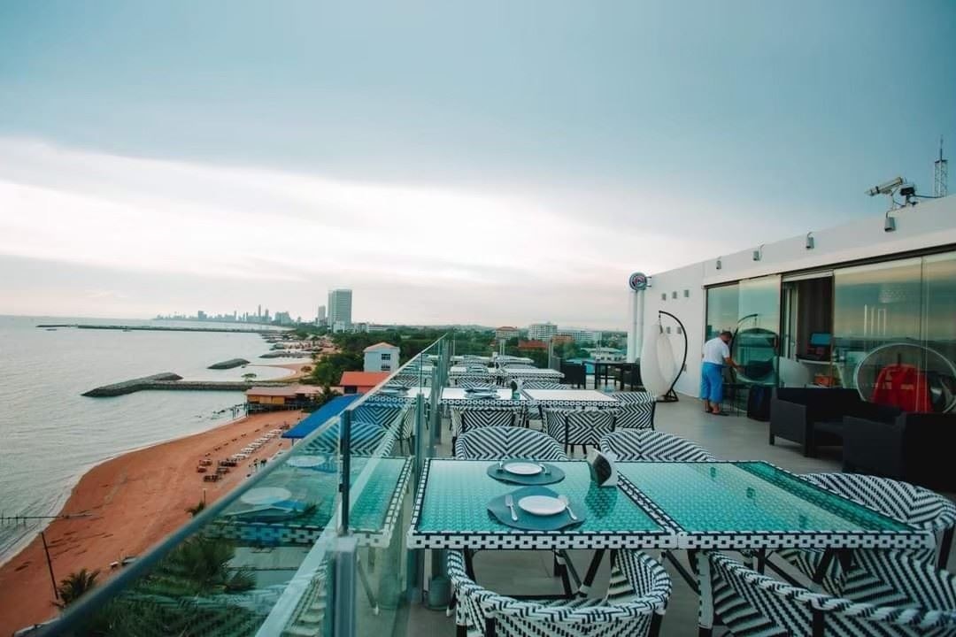 restaurants-sea-cloud