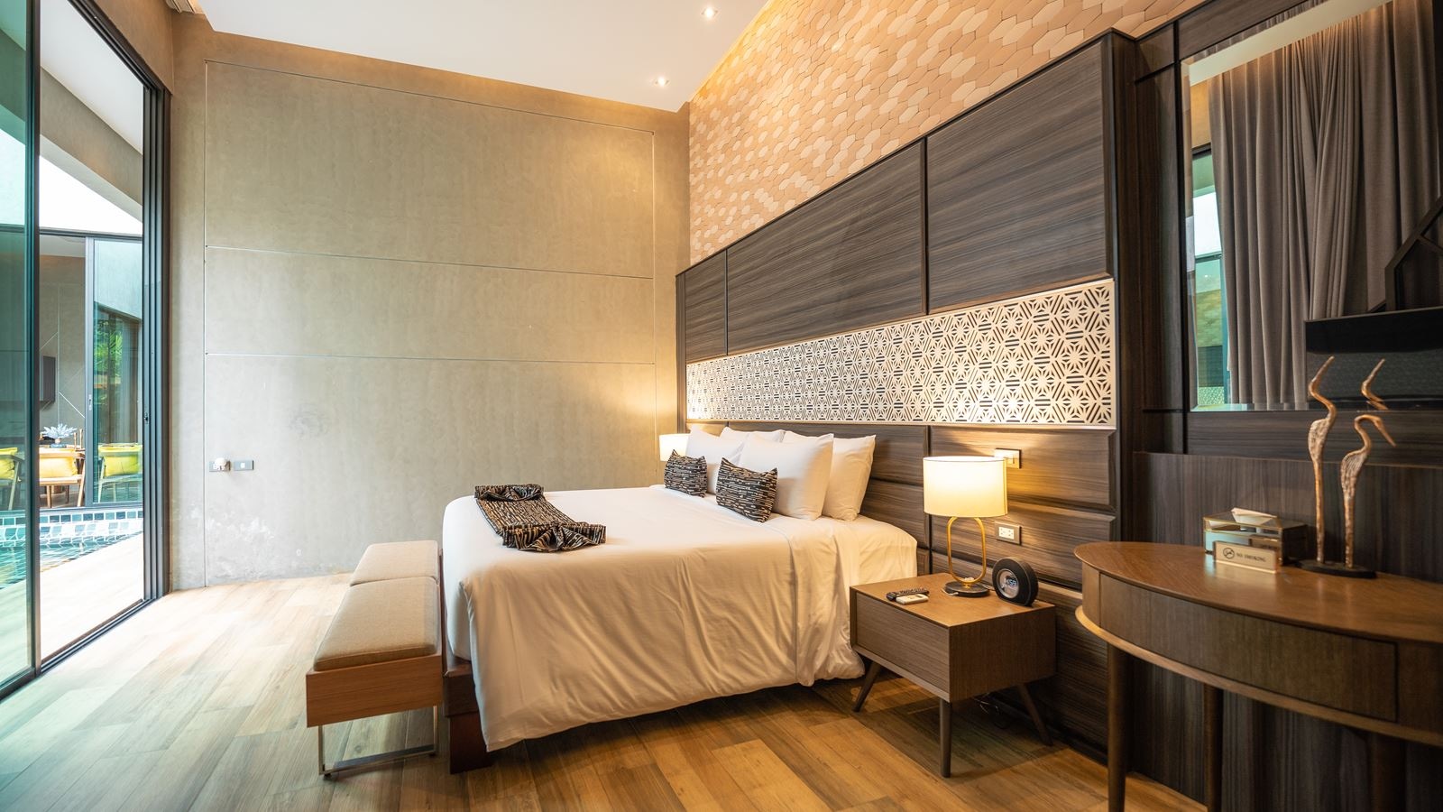 rooms-3-bedrooms-pool-villas-suite