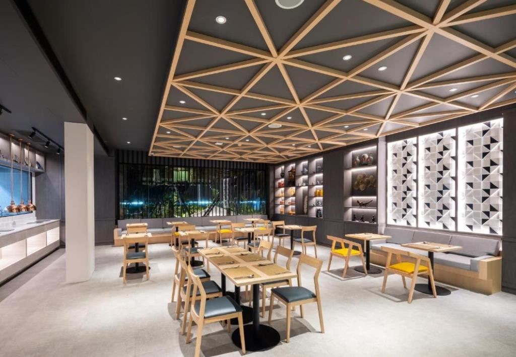 restaurants-restaurants