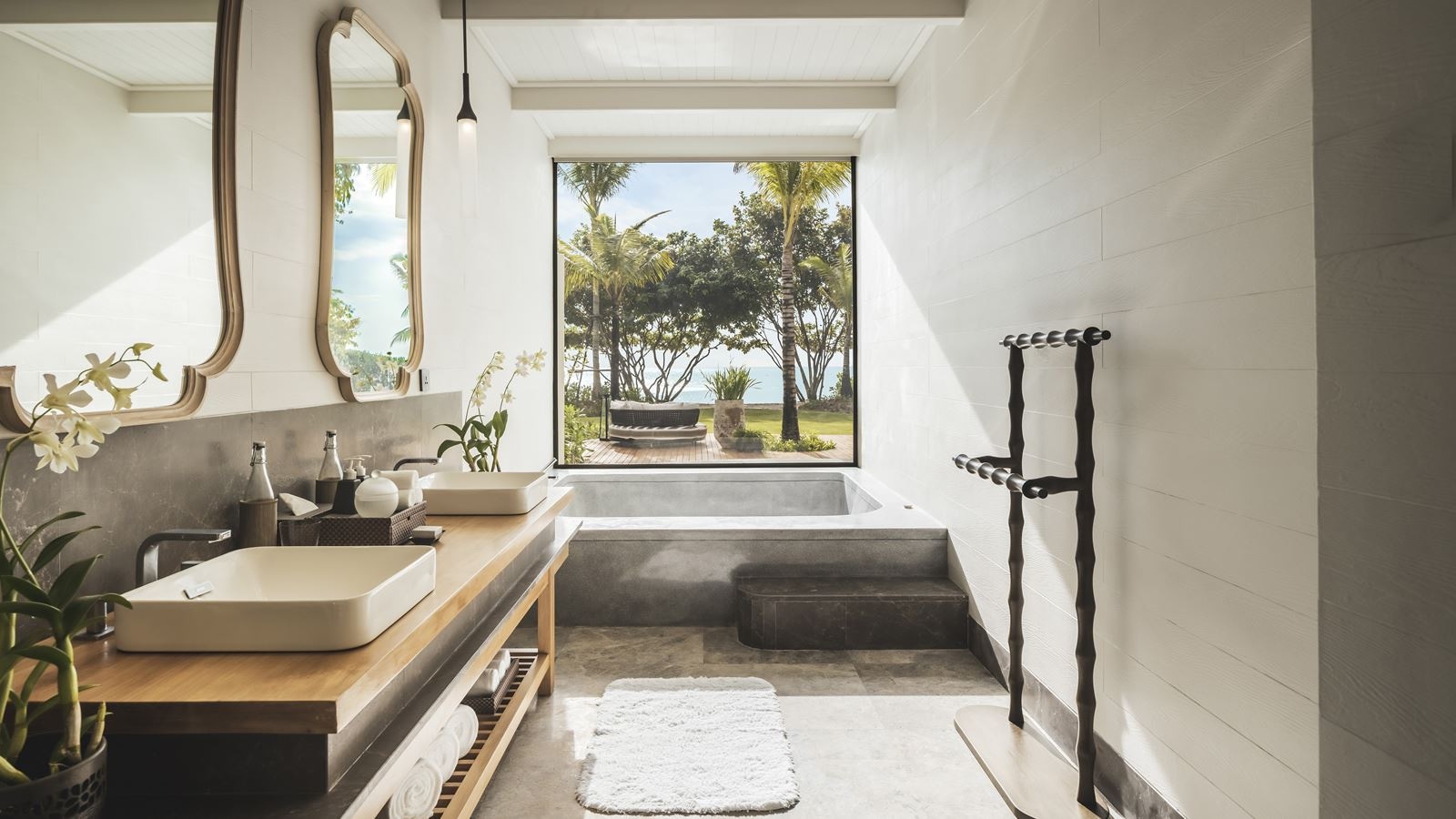 rooms-beachfront-pool-villa