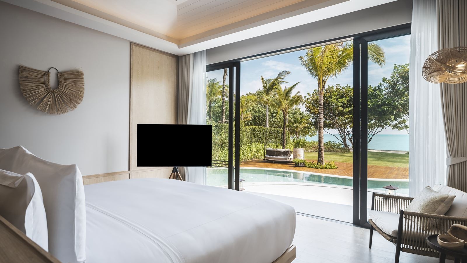 rooms-beachfront-pool-villa