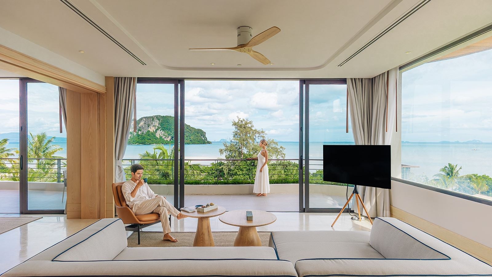 rooms-sea-view-pool-penthouse