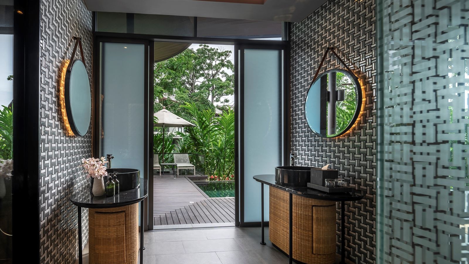 rooms-tree-villa-with-private-pool