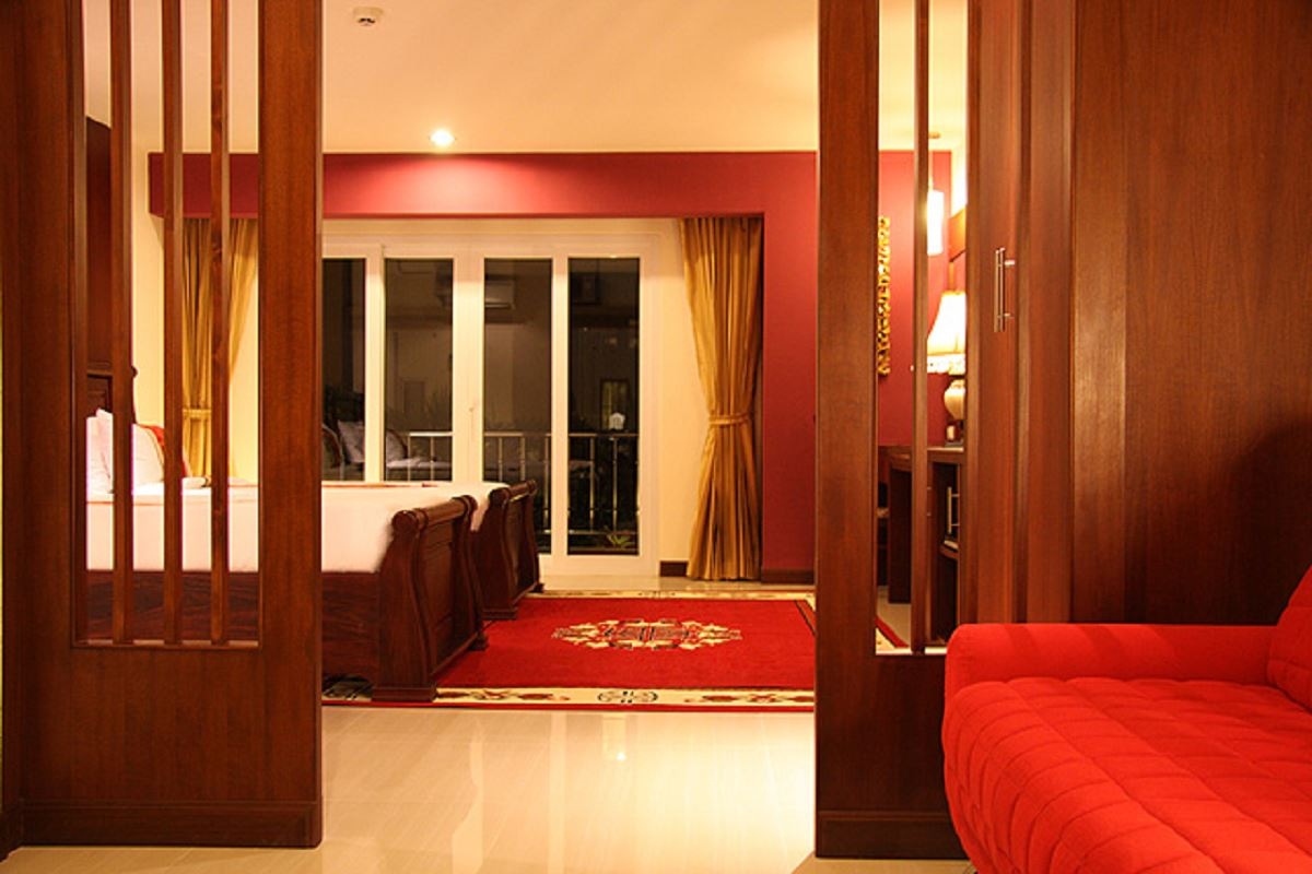 rooms-deluxe-room-double-bed-only