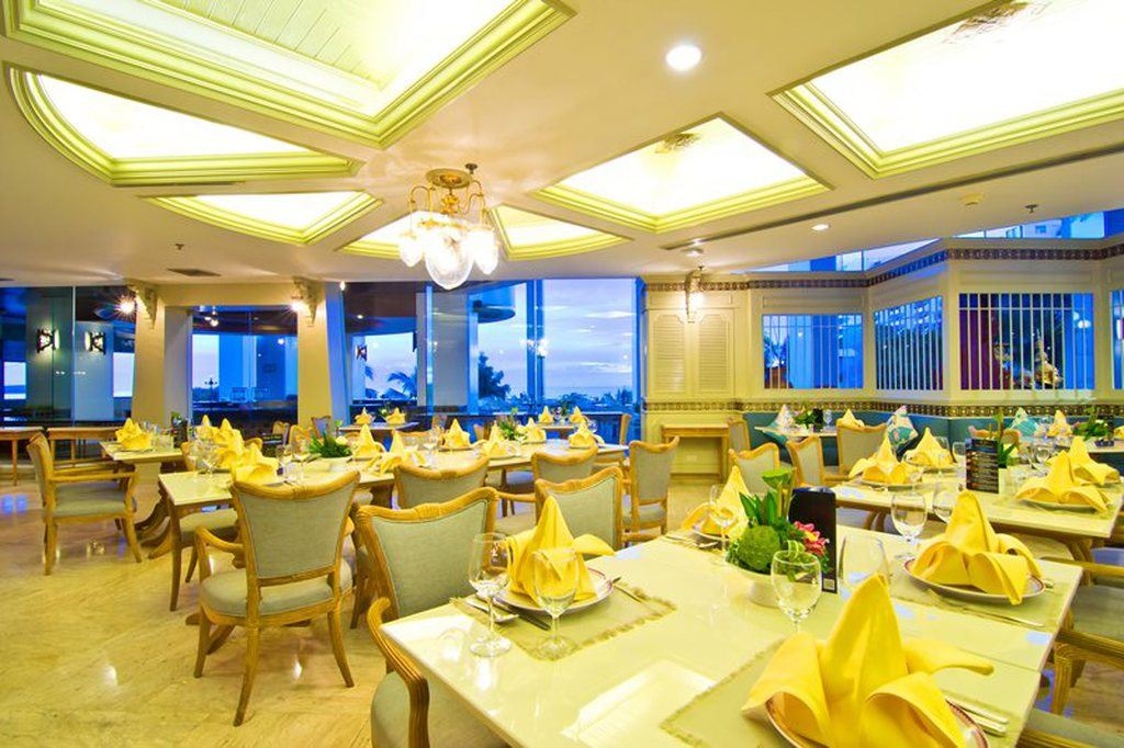 restaurants-larn-thong--authentic-thai-traditions