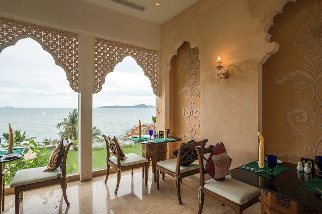 restaurants-maharani--queen-of-indian-flavors