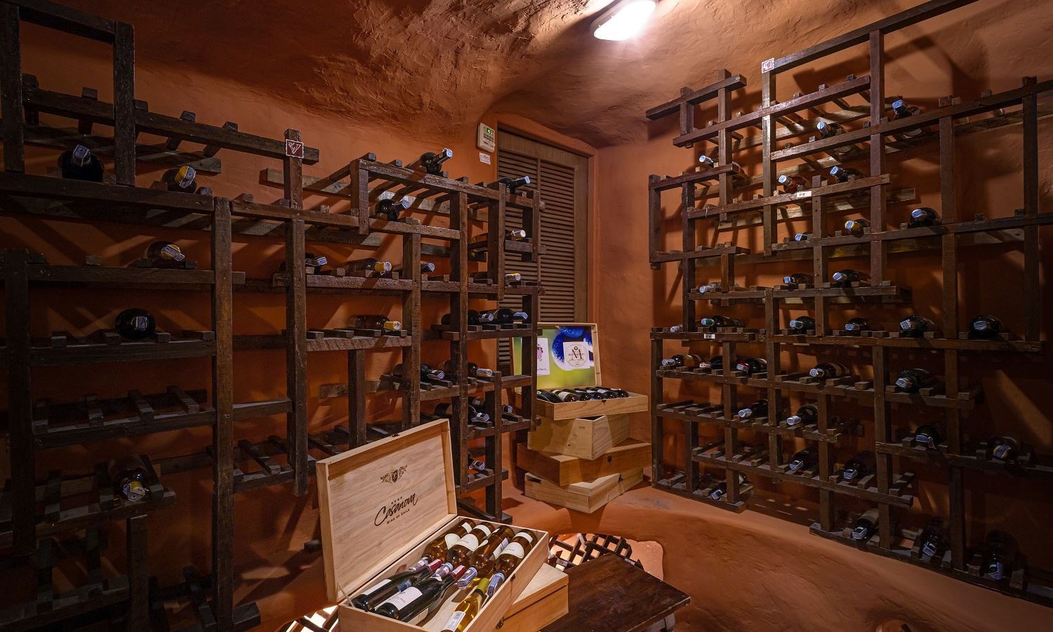 restaurants-royal-grill-room-and-wine-cellar--excellence-and-heritage