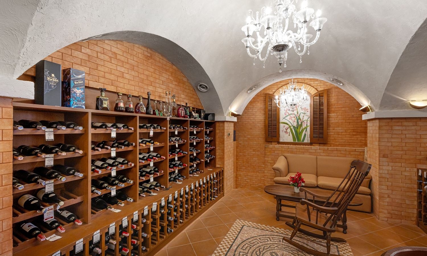 restaurants-royal-grill-room-and-wine-cellar--excellence-and-heritage