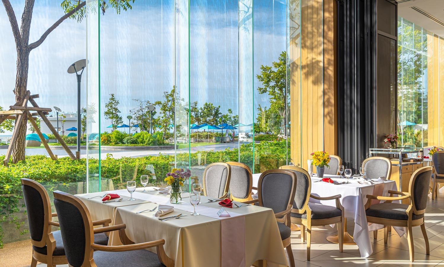 restaurants-panorama--a-taste-for-every-palate