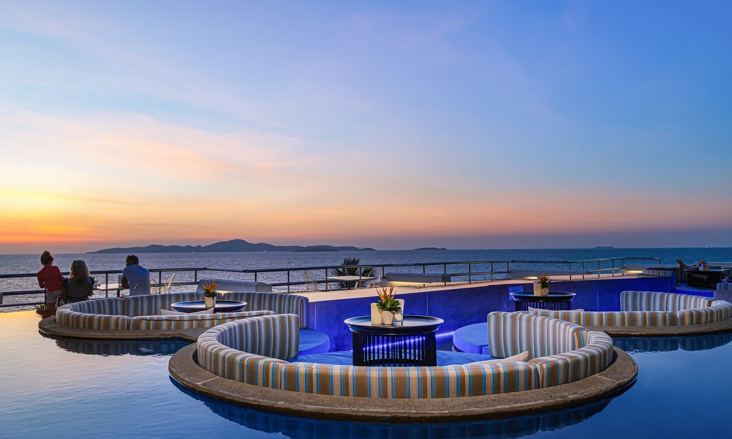 bars-sunset-terrace-bar