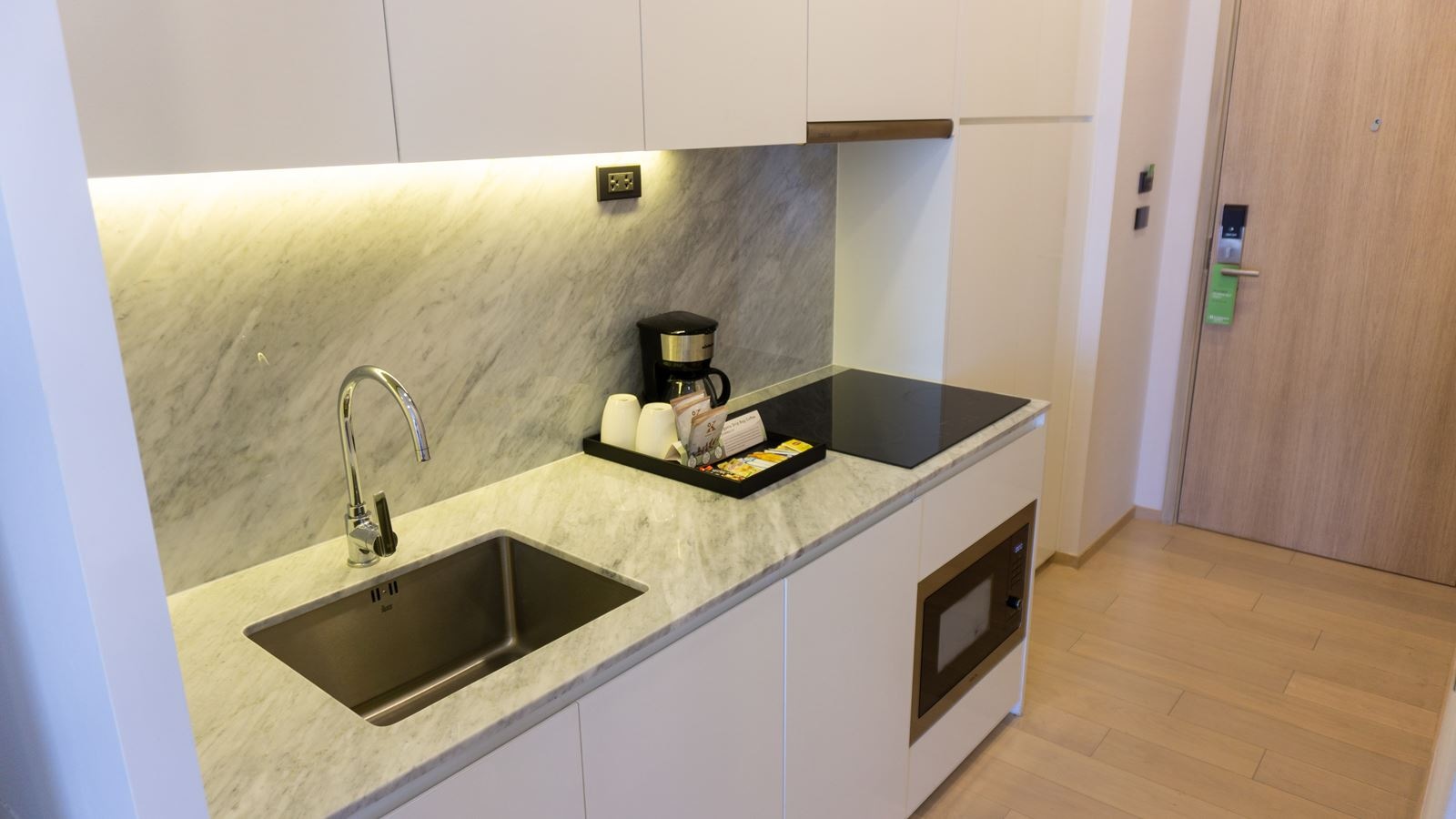 rooms-two-bedroom-grand-suite