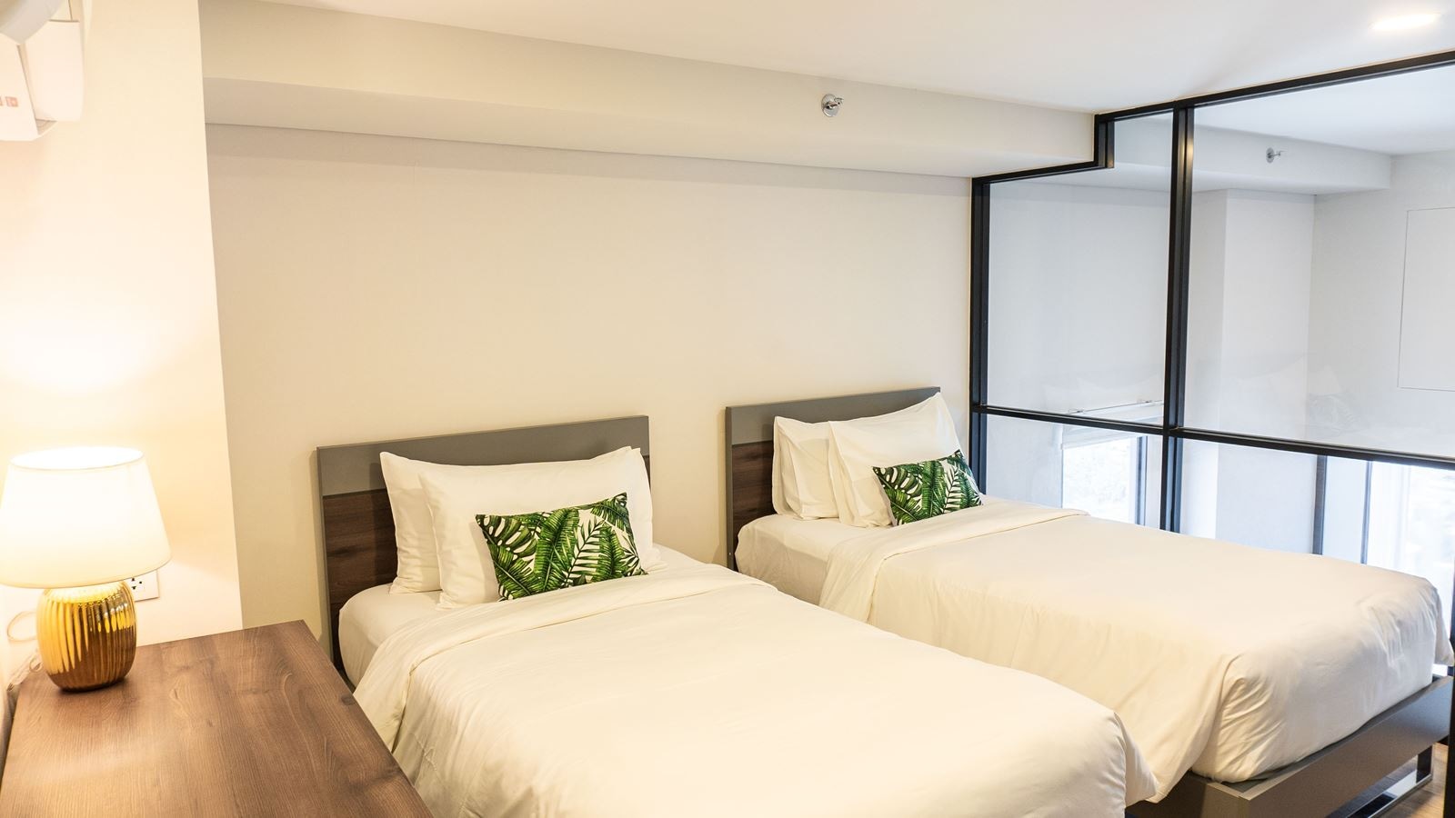 rooms-studio-executive-duplex-twin