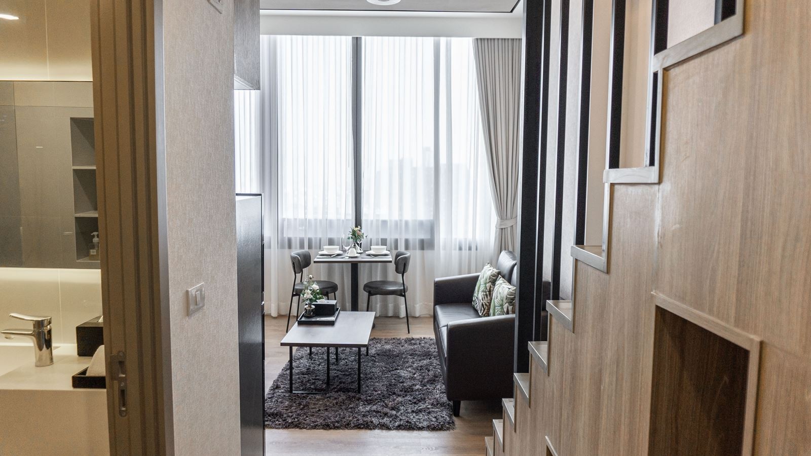 rooms-two-bedroom-duplex-suite