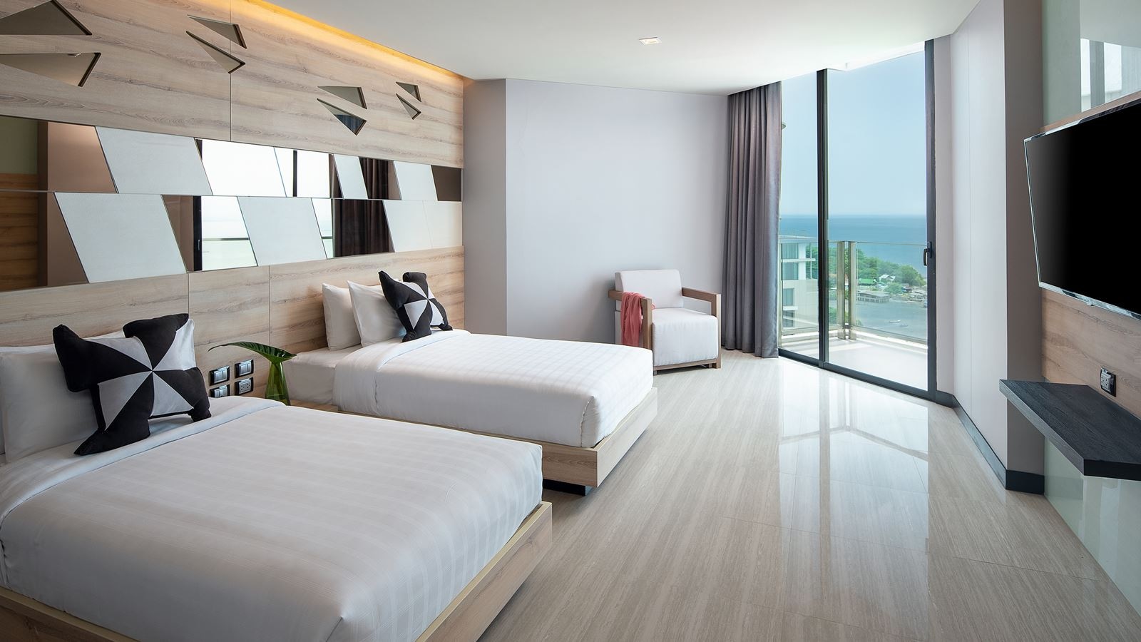 rooms-2bedroom-oceanfront-suite